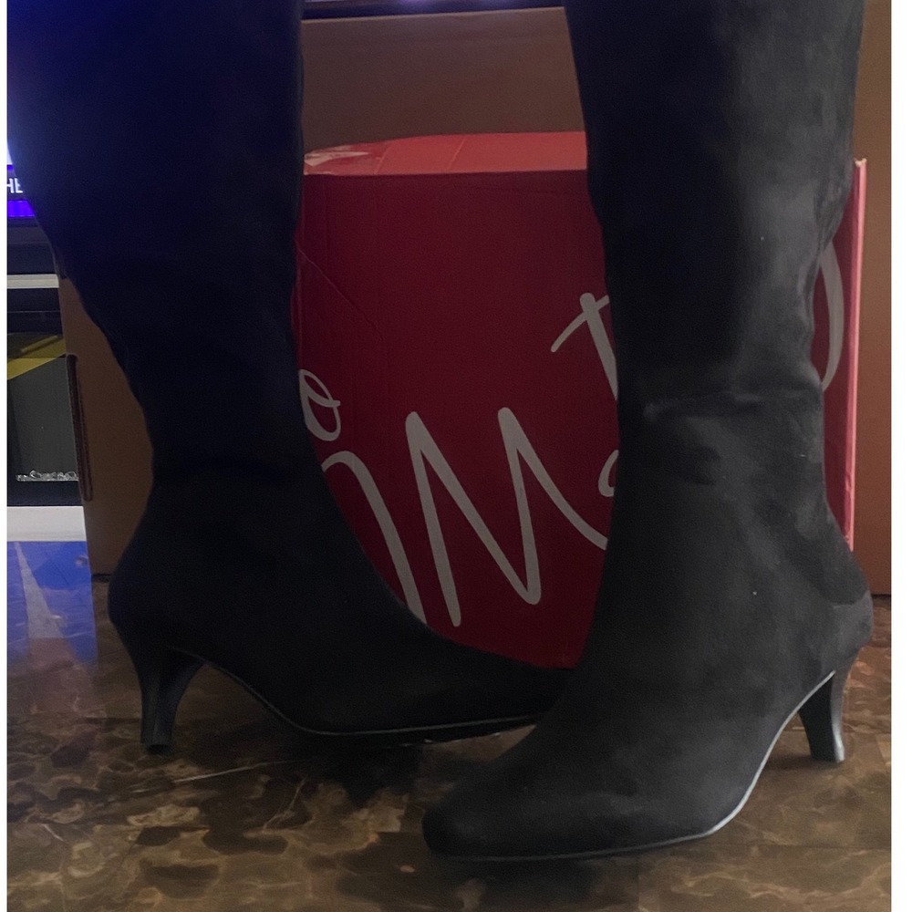 Impo‎ Namora Black Faux Suede Wide Width Wide Calf Stretch Boots Memory Foam 6W